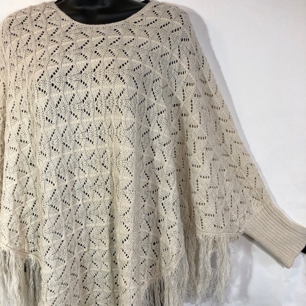 White Knit Poncho Earthbound Boho Hippie Western Knit Sweater Fringe Sleeves S - Picture 2 of 10